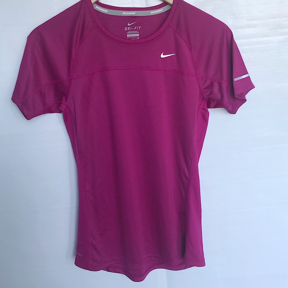 Nike running shirt dri-fit